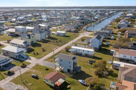 8014 8th Street Surf City NC 28445