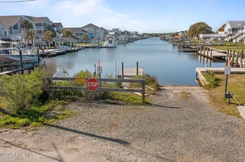 8014 8th Street Surf City NC 28445