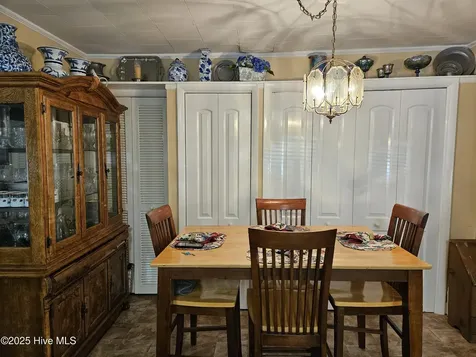502 Raleigh Road Clinton NC 28328