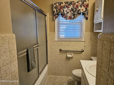502 Raleigh Road Clinton NC 28328