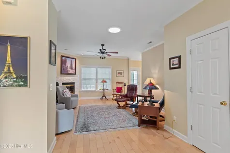 4117 Bittern Court Southport NC 28461