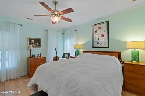 4117 Bittern Court Southport NC 28461