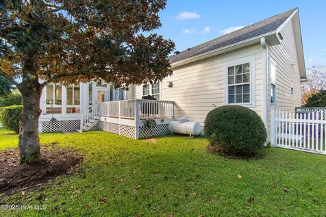4117 Bittern Court Southport NC 28461