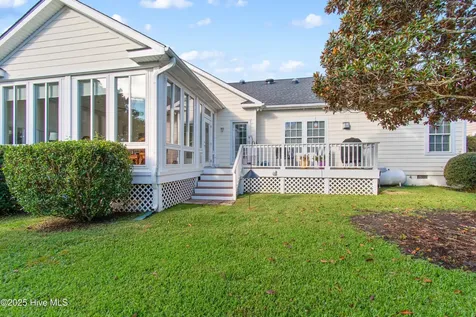 4117 Bittern Court Southport NC 28461