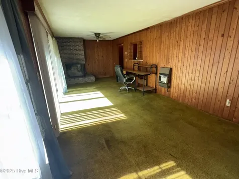 600 Mallard Drive Roper NC 27970