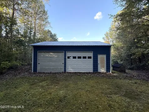 600 Mallard Drive Roper NC 27970