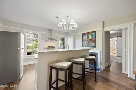 207 S Oakum Street Edenton NC 27932
