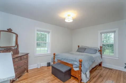 149 Huffmantown Road Richlands NC 28574
