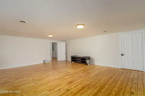 149 Huffmantown Road Richlands NC 28574