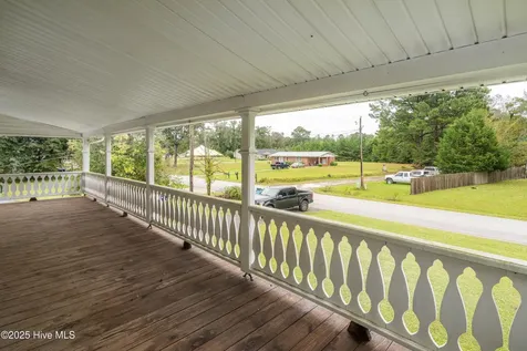 149 Huffmantown Road Richlands NC 28574