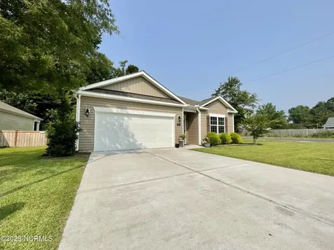 200 Gabrielle Street New Bern NC 28560