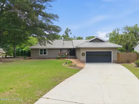 165 Gooseneck Road W Rocky Point NC 28457