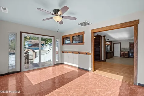 165 Gooseneck Road W Rocky Point NC 28457