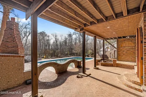 165 Gooseneck Road W Rocky Point NC 28457