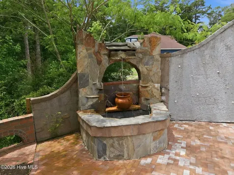 165 Gooseneck Road W Rocky Point NC 28457