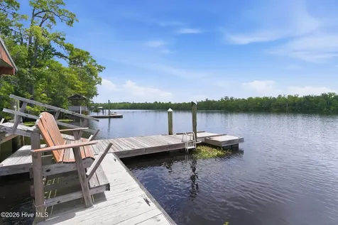 165 Gooseneck Road W Rocky Point NC 28457
