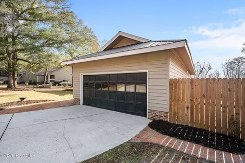 165 Gooseneck Road W Rocky Point NC 28457
