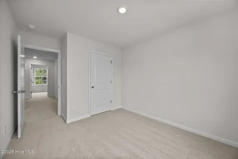 1324 S Wilshire Court Kinston NC 28504