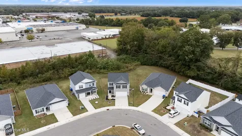 1324 S Wilshire Court Kinston NC 28504
