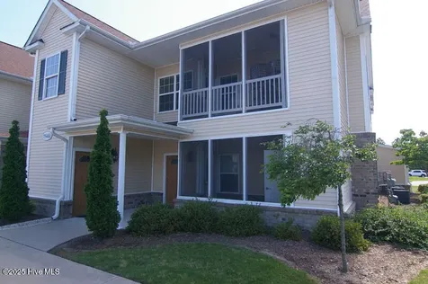 1940 Tara Court Greenville NC 27858