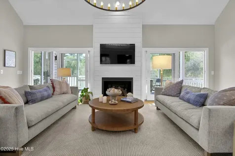 222 Sea Gull Lane Wilmington NC 28409