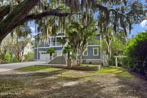 222 Sea Gull Lane Wilmington NC 28409
