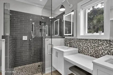 222 Sea Gull Lane Wilmington NC 28409