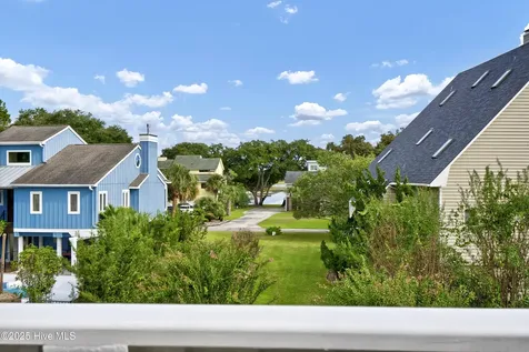 222 Sea Gull Lane Wilmington NC 28409