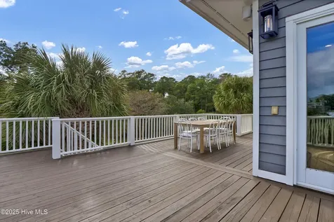 222 Sea Gull Lane Wilmington NC 28409