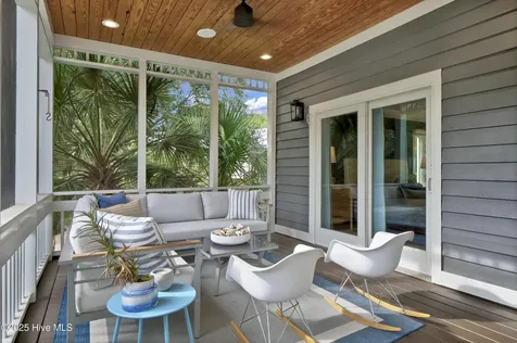222 Sea Gull Lane Wilmington NC 28409