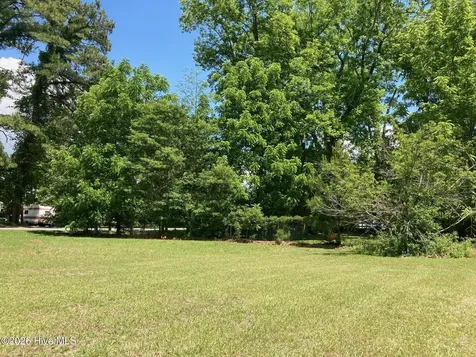 18 & 19 King Blount Drive Bath NC 27808