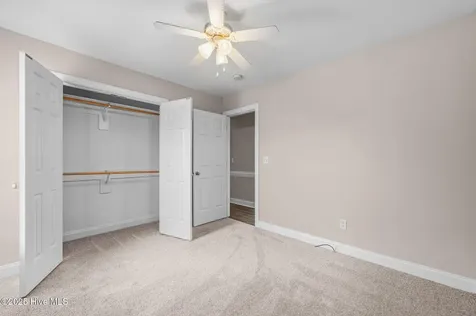 263 Laurie Ellis Road Winterville NC 28590