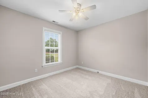 263 Laurie Ellis Road Winterville NC 28590