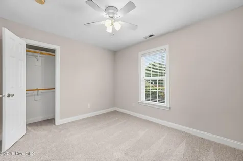 263 Laurie Ellis Road Winterville NC 28590