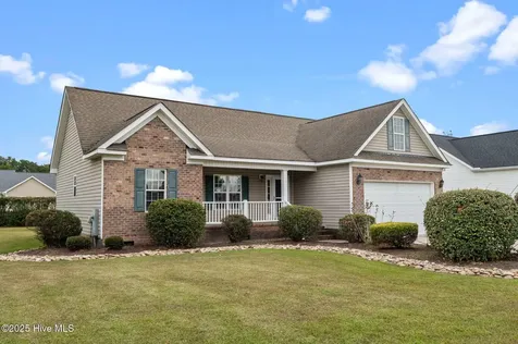 263 Laurie Ellis Road Winterville NC 28590