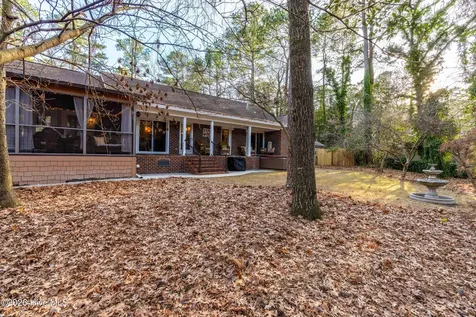 335 Sprunt Drive Clinton NC 28328