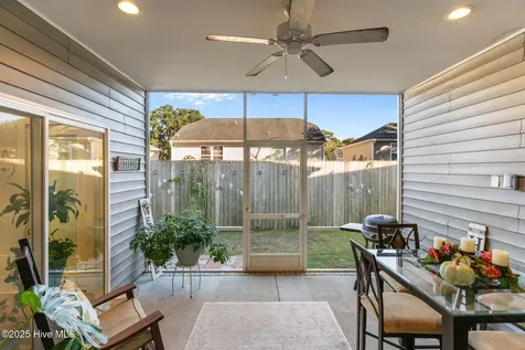 6508 Oak Canopy Drive Wilmington NC 28409