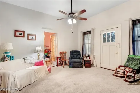302 N Sycamore Street Fremont NC 27830