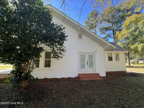10140 N College Street Clarkton NC 28433