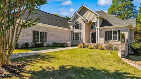 30 New Castle Place Pinehurst NC 28374