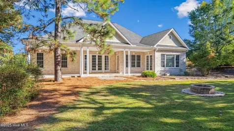 30 New Castle Place Pinehurst NC 28374