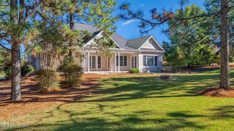 30 New Castle Place Pinehurst NC 28374