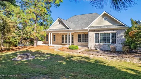 30 New Castle Place Pinehurst NC 28374