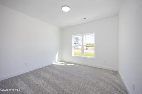 107 Sunny Acres Lane Clinton NC 28328