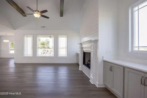 107 Sunny Acres Lane Clinton NC 28328