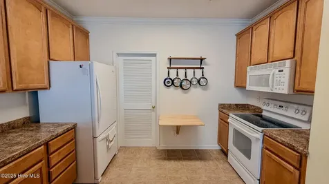 5858 Longwood Drive Murrells Inlet SC 29576
