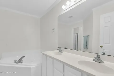 1605 Willoughby Park Court Wilmington NC 28412