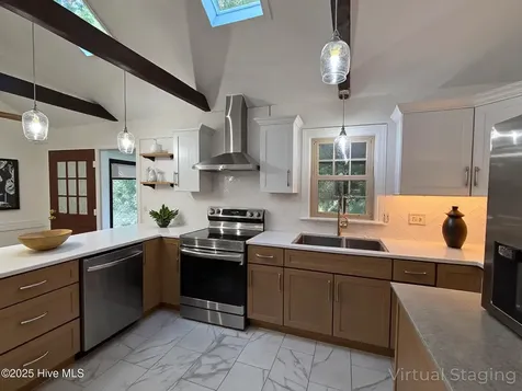 101 Forest Drive Clinton NC 28328