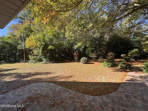 101 Forest Drive Clinton NC 28328