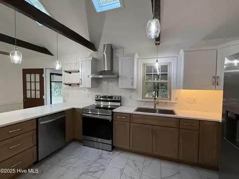 101 Forest Drive Clinton NC 28328